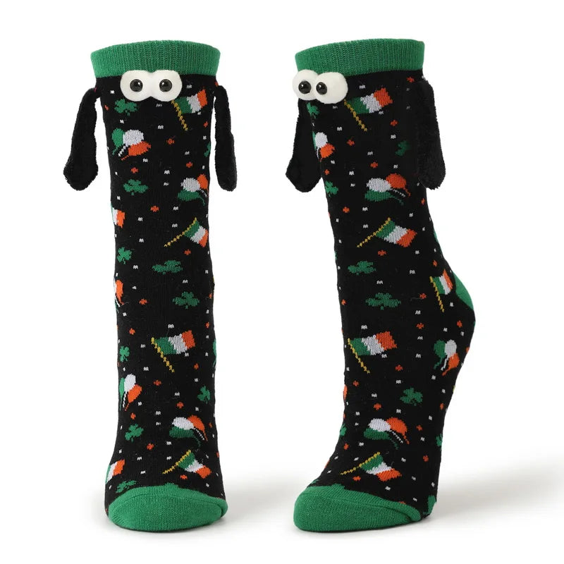 SNUGSOCKS - Magnetische Socken mit Herzen - Love Edition