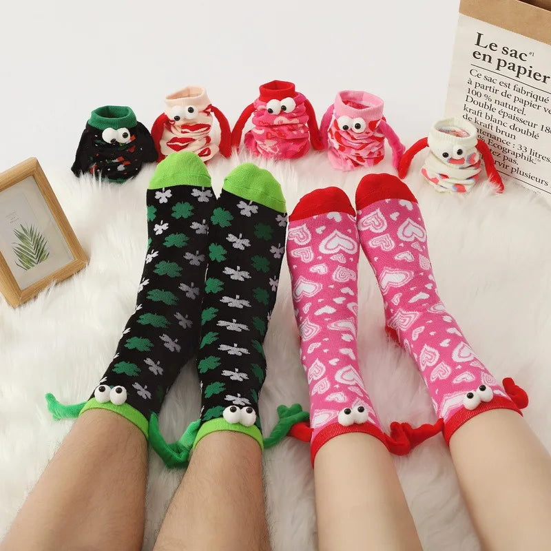 SNUGSOCKS - Magnetische Socken mit Herzen - Love Edition