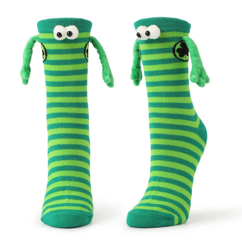 SNUGSOCKS - Magnetische Socken mit Herzen - Love Edition